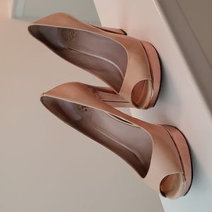 Womens Vince Camuto platform heels